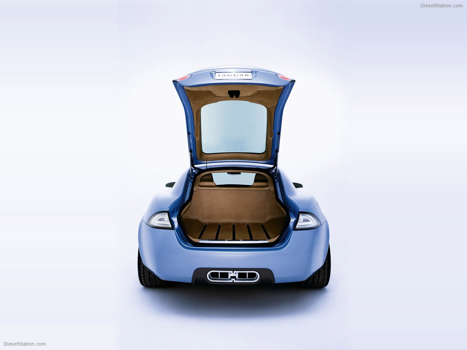 Jaguar Advanced Lightweight Coupe Concept